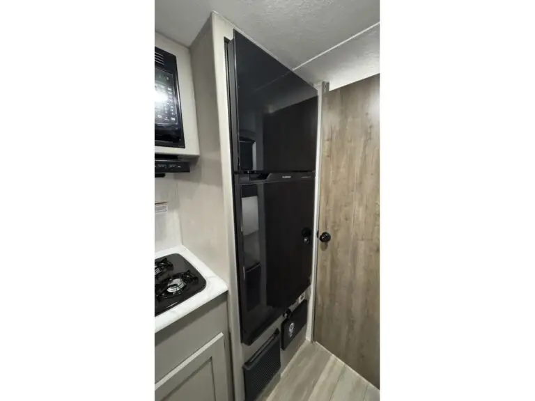 5ec890886aaca87d