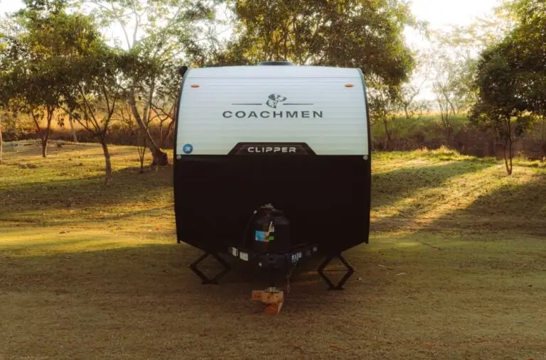 Coachman Clipper